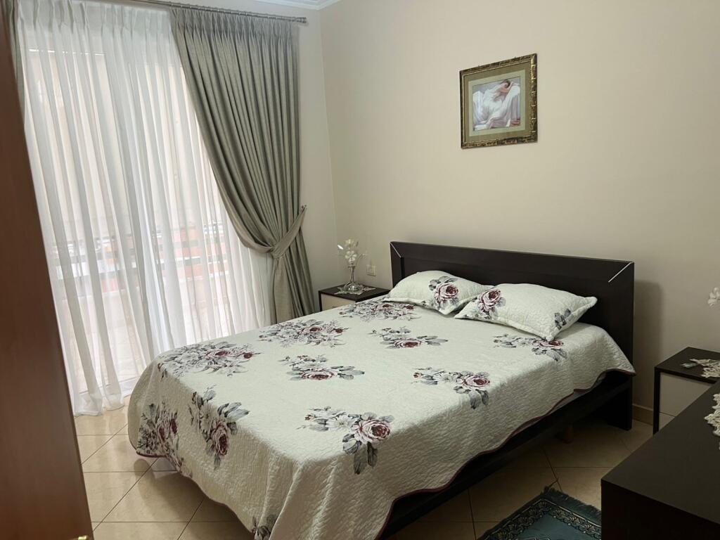 Affittasi 1+1 arredato presso Hotel Sokrati lago che 499 eu