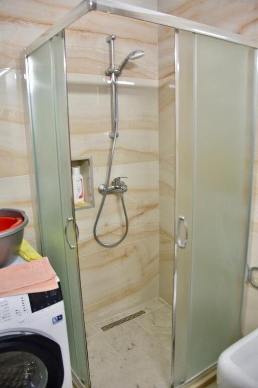 Affittasi appartamento 2+1 fino alla fine di maggio, Vlora