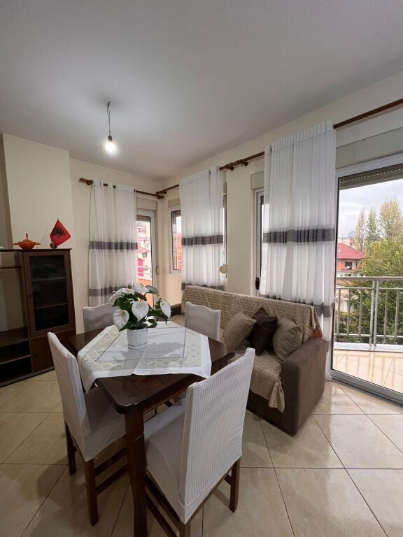 Apartament 1+1, Vizion Plus!