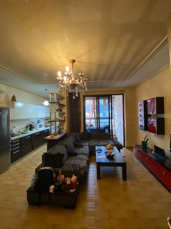 Jepet me qera apartament 2+1+2 tualete +2 Ballkone!