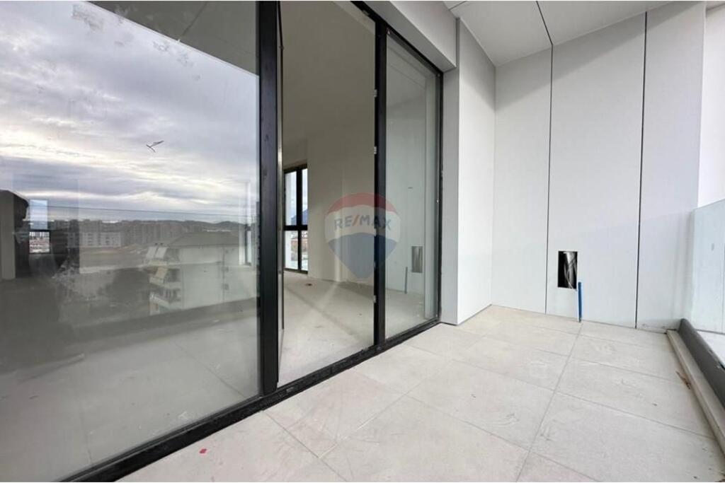 VENDIAMO APPARTAMENTO 2+1+2 EAGLE RESIDENCE !