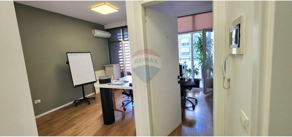 Office - For Rent - Tish Dahia Street, Tirana