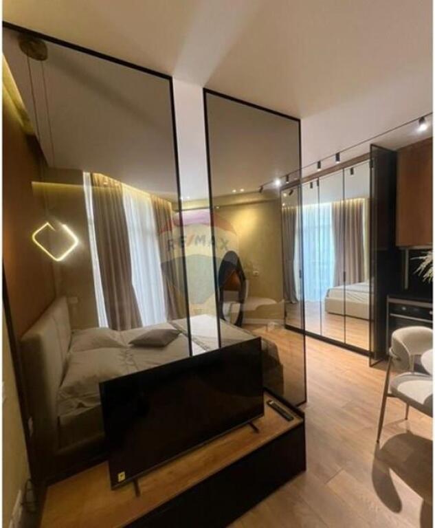 Super Studio Apartament per shitje në Qendër!