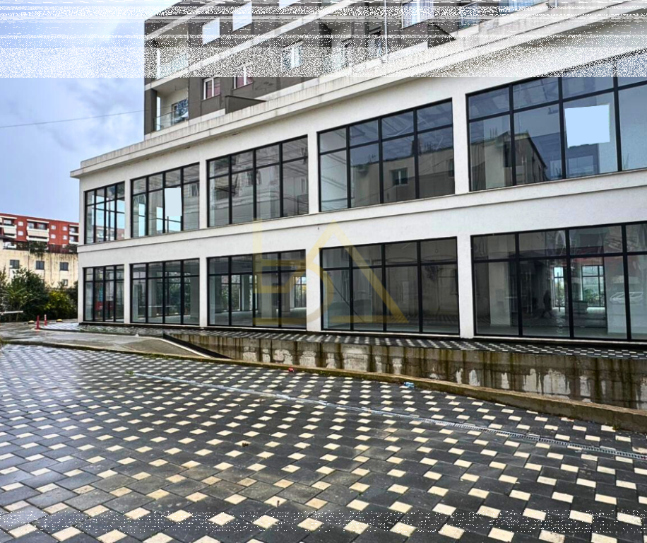 Business Premises for Rent – Kamëz, Tirana