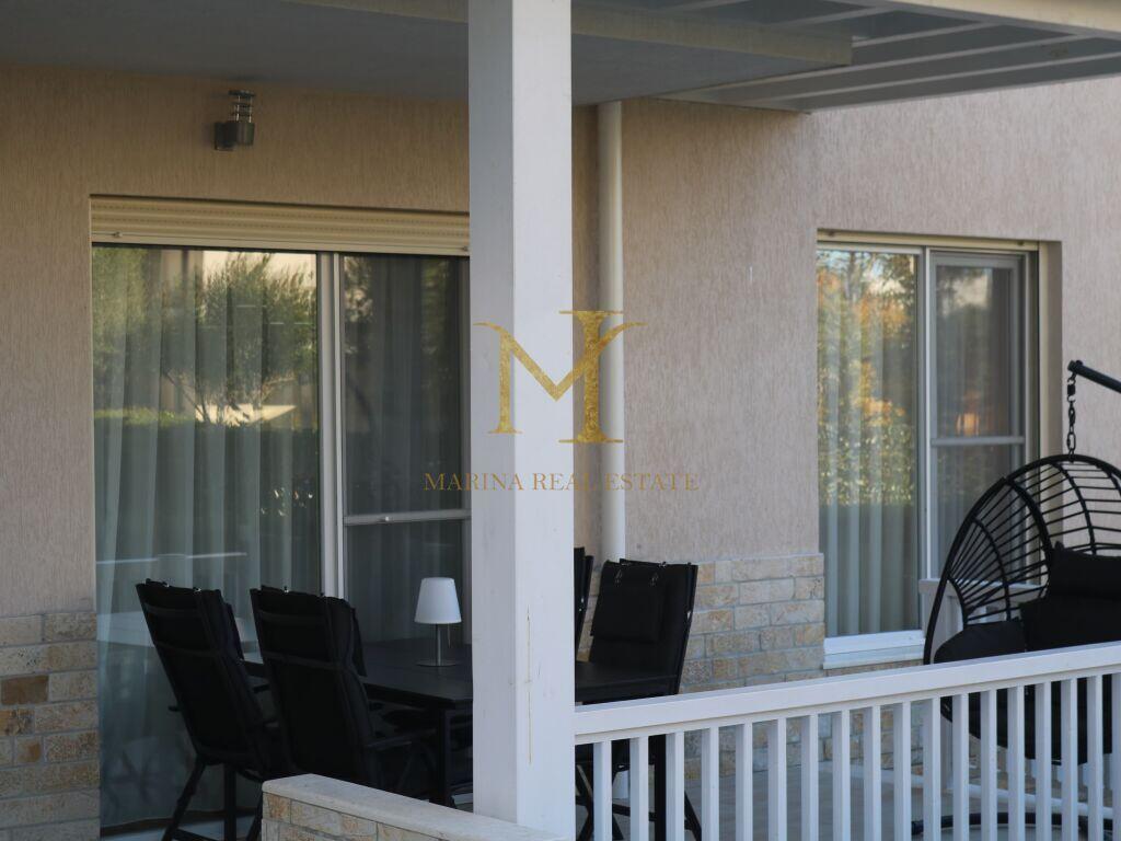 FOR SALE 2+1 APARTMENT WITH YARD LURA 3 BAY OF LALZ +YARD