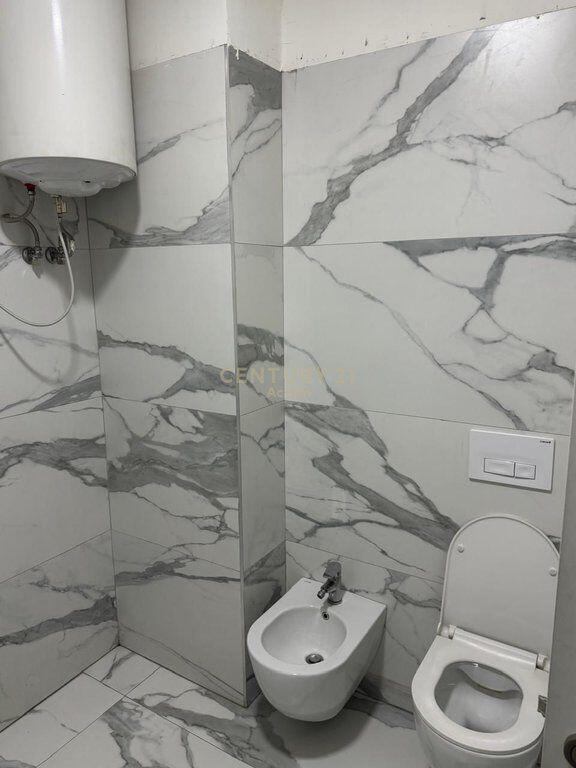 Japim me qira Apartament 1+1 Rruga e Dibres!