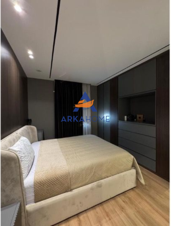 SHITET APARTAMENT LUX 2+1+ BALLKON "KODRA E DIELLIT" 290.000 EURO