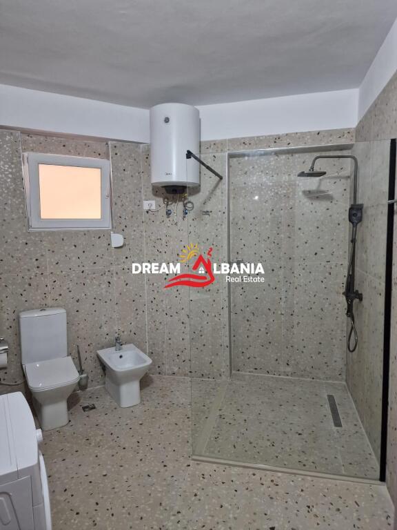 Apartament/Zyre 2+1+2 me qera ne Bllok te Garda (ID 42215206).