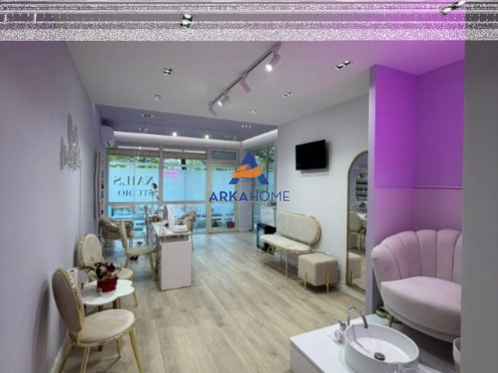 JEPET ME QERA AMBIENT BIZNESI 40M2 "LIQENI I THATE" 600 EURO