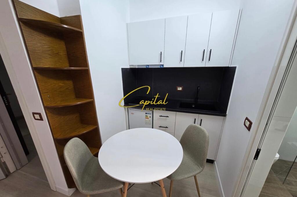 GARSONIERE ME QERA 36 M2 QENDER 55.000 LEKE