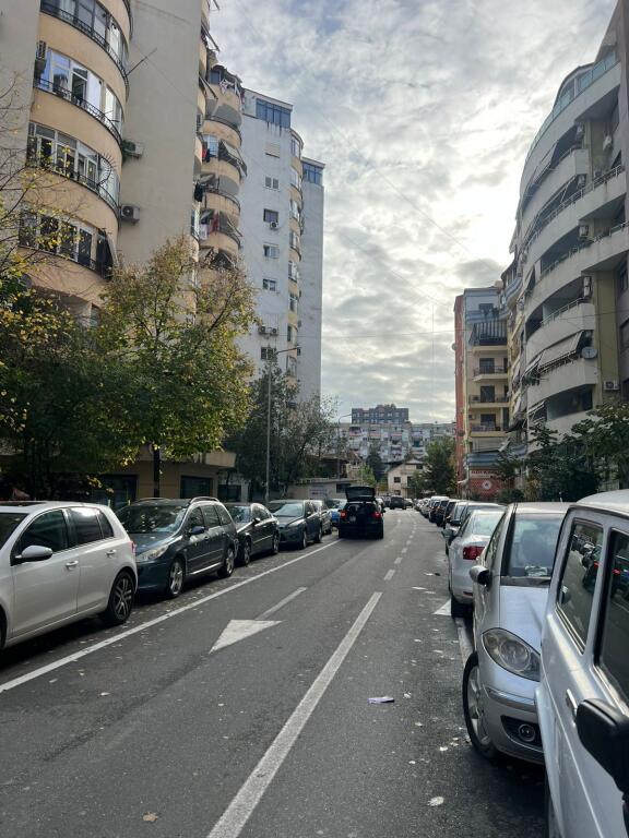 OCCASIONE.Appartamento 2+1+2 in vendita presso COMUNE DI PARIGI