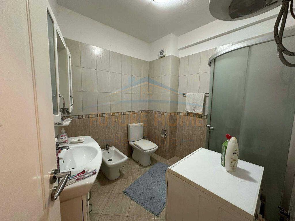 Shitet Apartament 2+1, Unaza e Re
