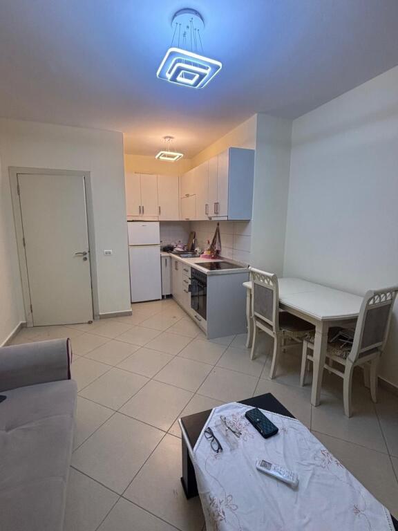 Apartment 1+1 for rent at American Hospital 2!