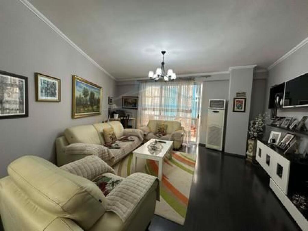 Shitet Apartament 2+1, Astir, Unaza e Re