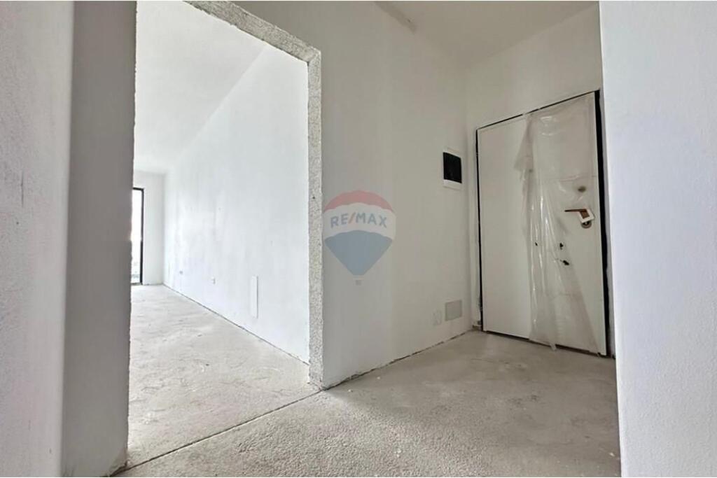 VENDIAMO APPARTAMENTO 2+1+2 EAGLE RESIDENCE !