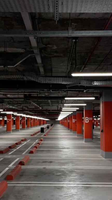 Parking space for sale Colonnade