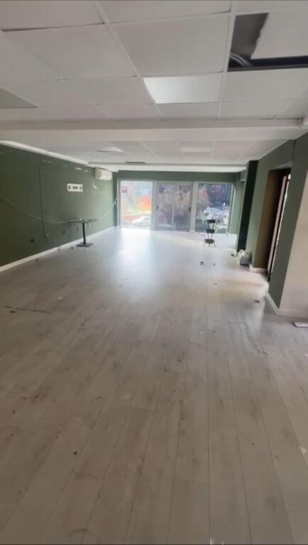 SHOP FOR RENT 82 M2 ELBASAN STREET 1,500 EURO