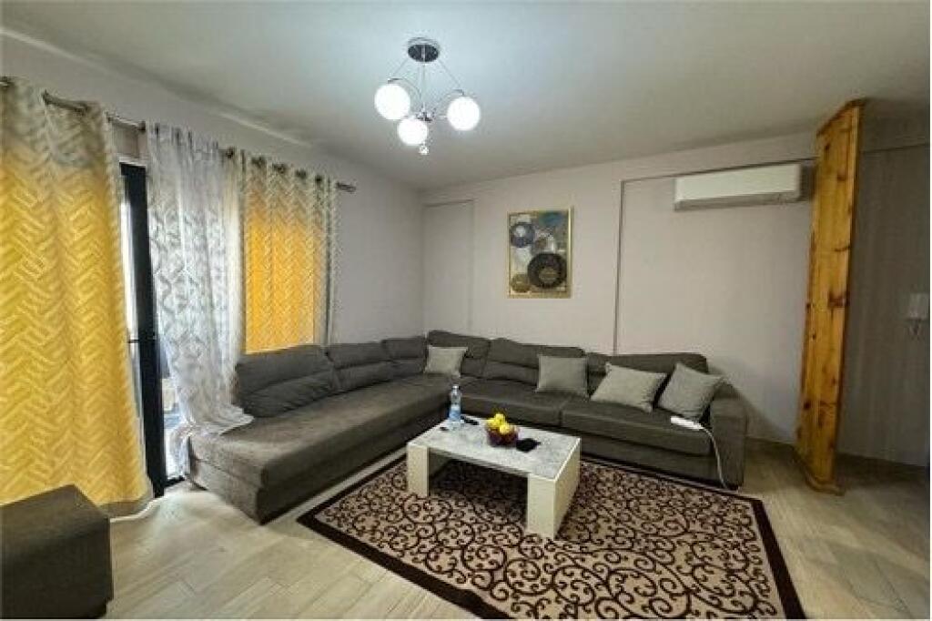 Apartament 1+1 per qira 21 Dhjetori