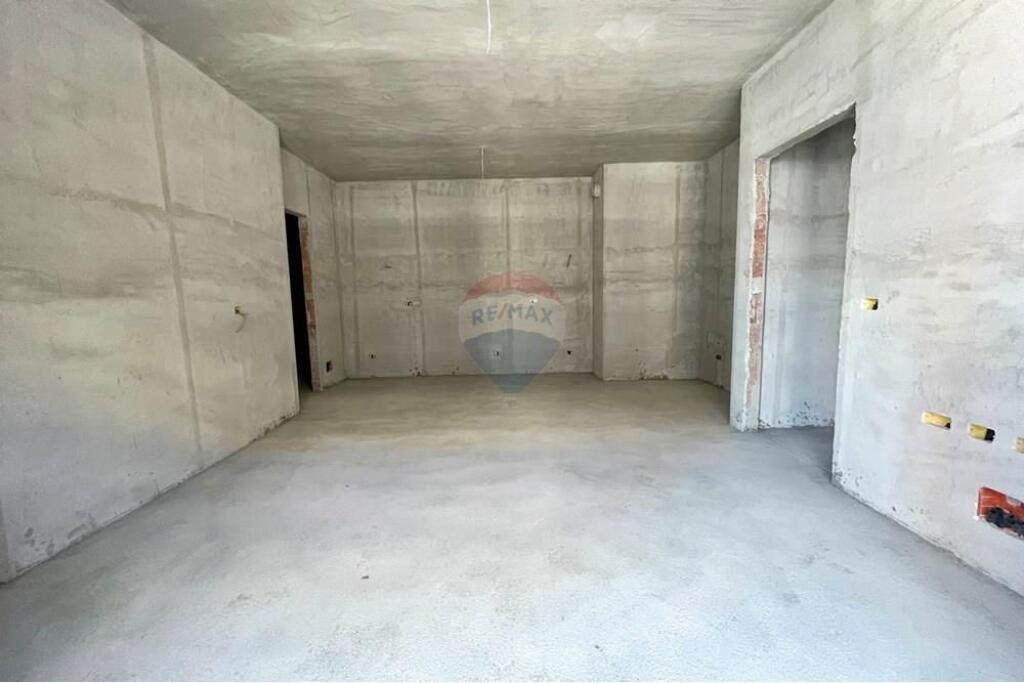 Apartament - Për Shitje - Bulevardi i Ri, Tiranë (ID: 530181053-651)