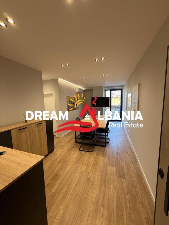 Zyre me qera , Mine Peza (ID 42611390)