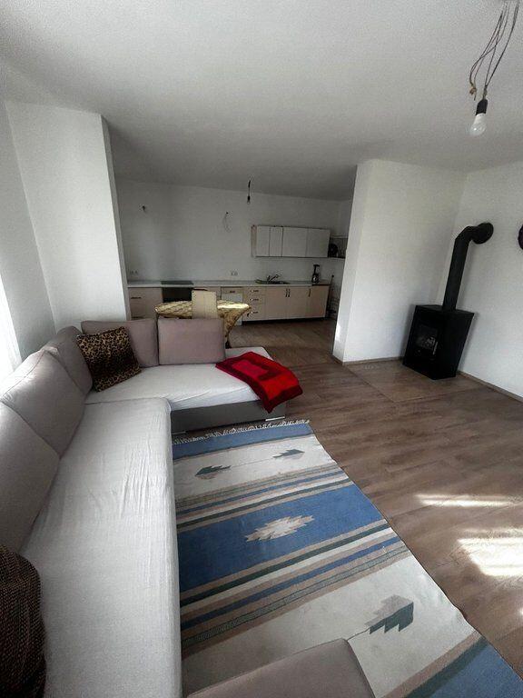 In vendita, Villa su 2 piani, Preze, Tirane