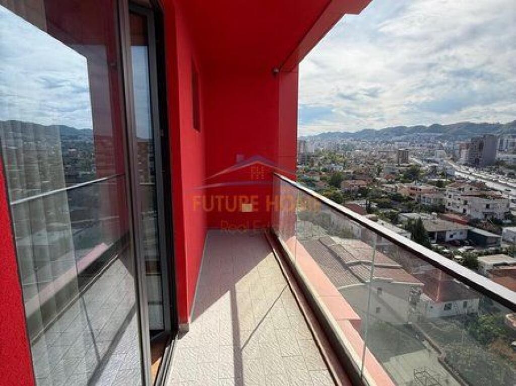 Shitet, Apartament 2+1+2,Unaza e Re, Tirane.