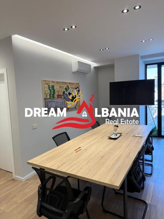 Zyre me qera , Mine Peza (ID 42611390)