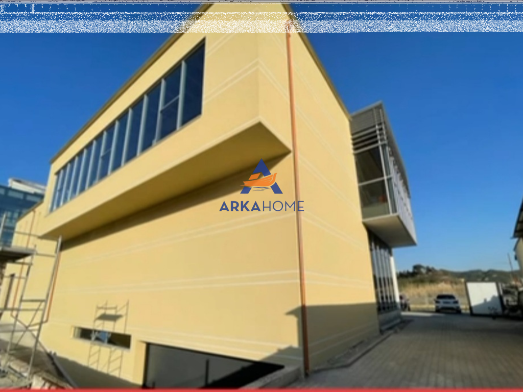 VENDESI IN VENDITA 1800M2 "AUTOSTRADA TR-DRR" 2.500.000 EURO