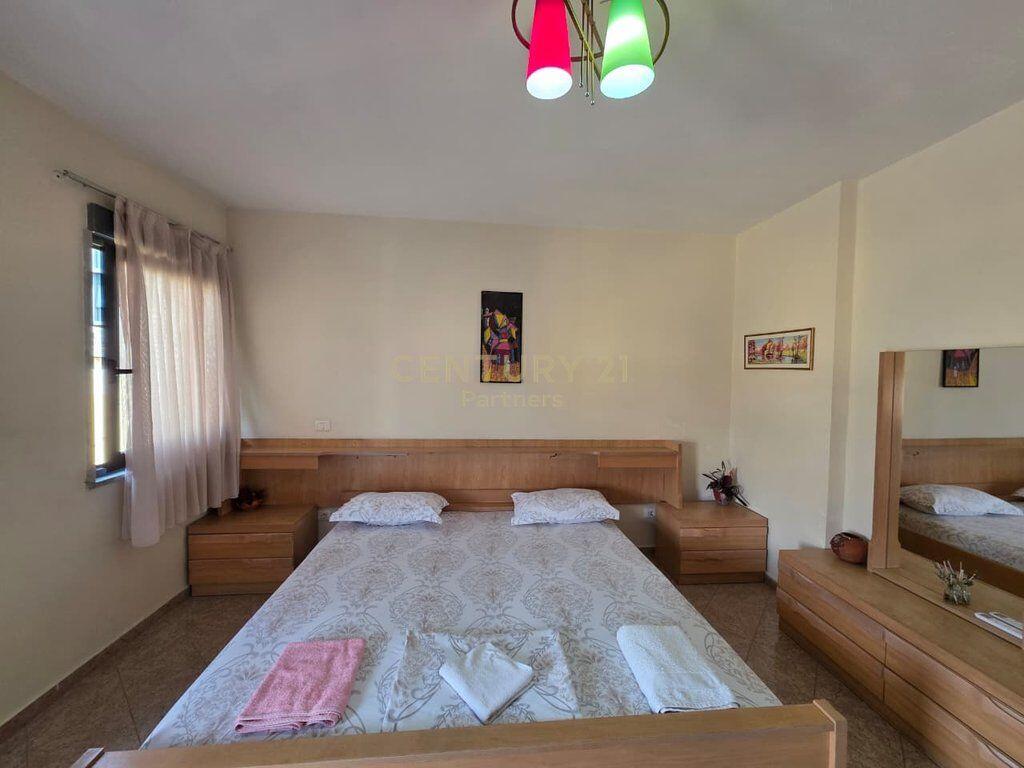 Apartment 2+1 with parking space for rent in the center of Tirana!
