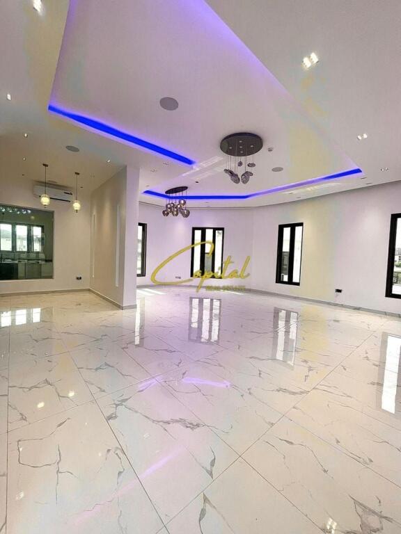 DYQAN ME QERA 110 M2 21 DHJETORI 1000 EURO