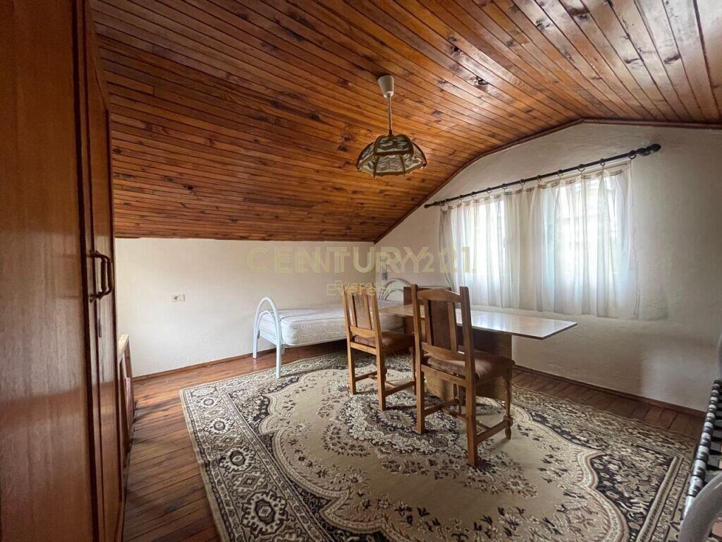 RRUGA E DIBRES, JAPIM APARTAMENT 1+1+PAPAFINGO ME QIRA