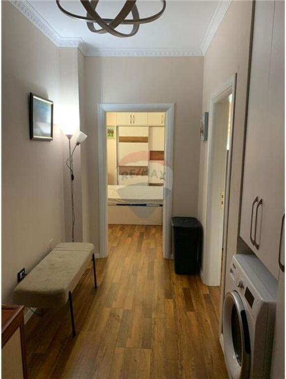 Apartament 1+1 me qira tek Rruga e Elbasanit!