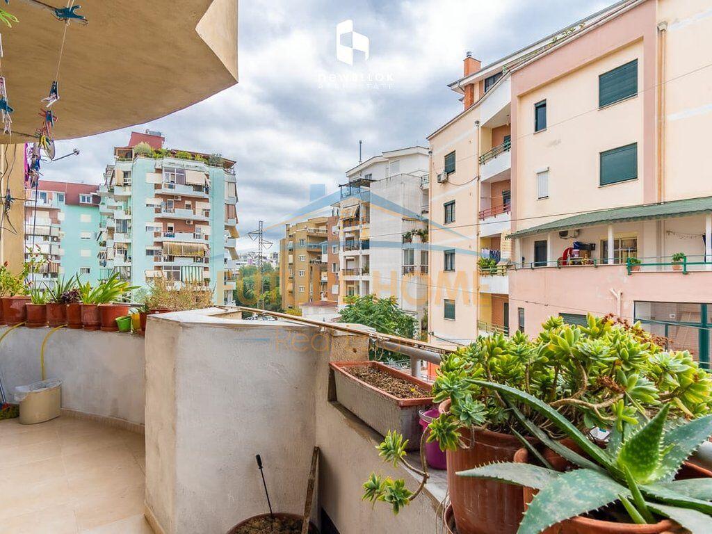 SHITET APARTAMENT 2+1 TEK KODRA DIELLIT