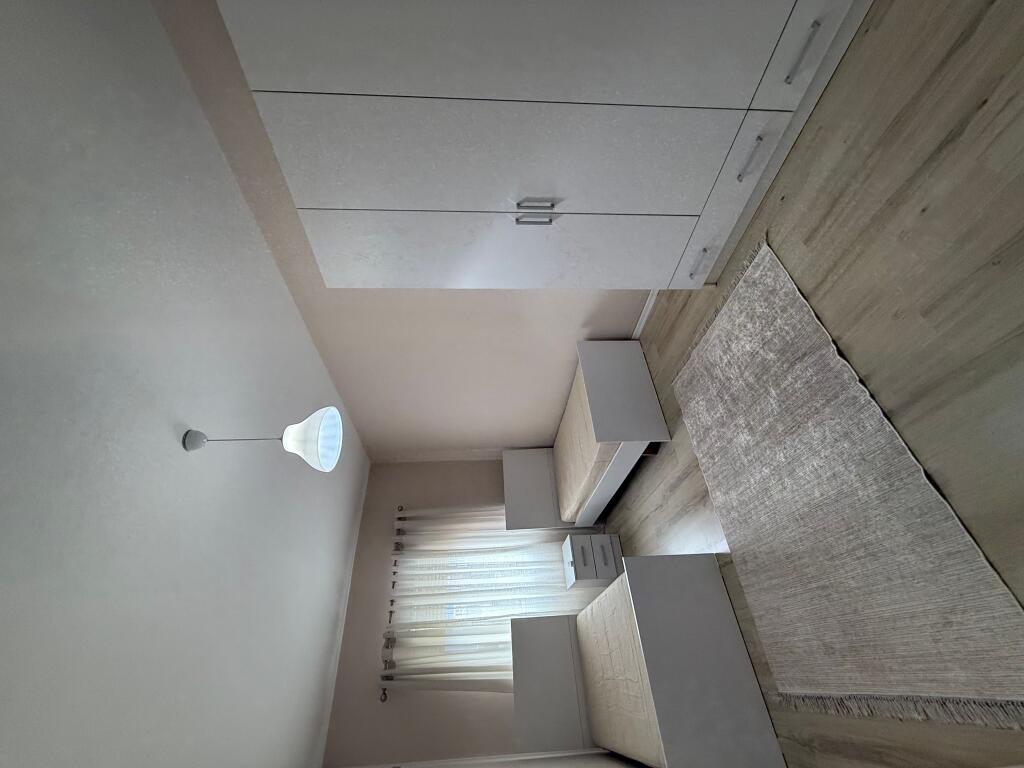 Jepet me Qira – Apartament 2+1 | Pranë Spitalit Amerikan 3