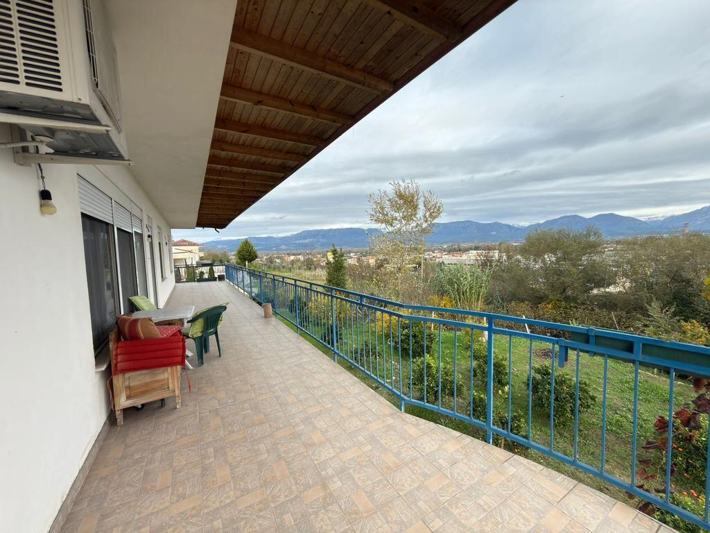 In vendita, Villa su 2 piani, Preze, Tirane