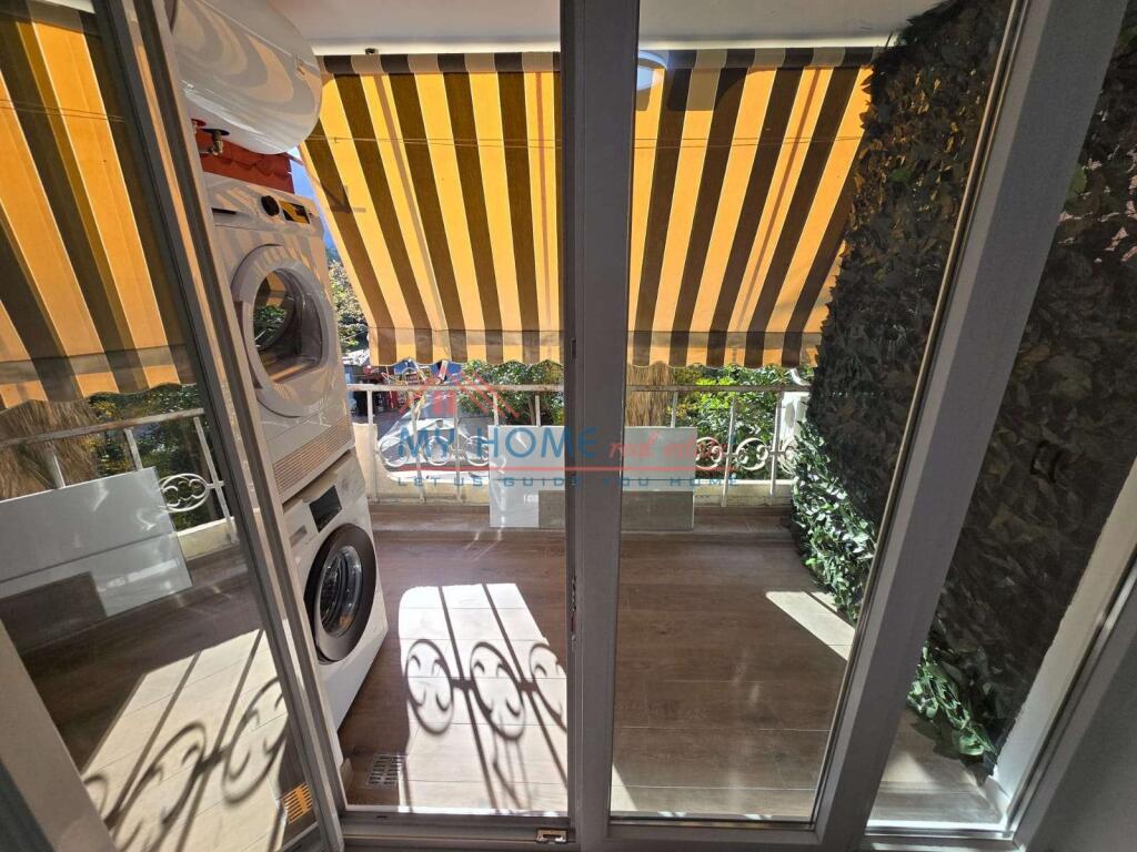 Studio apartment for rent in the center of Tirana