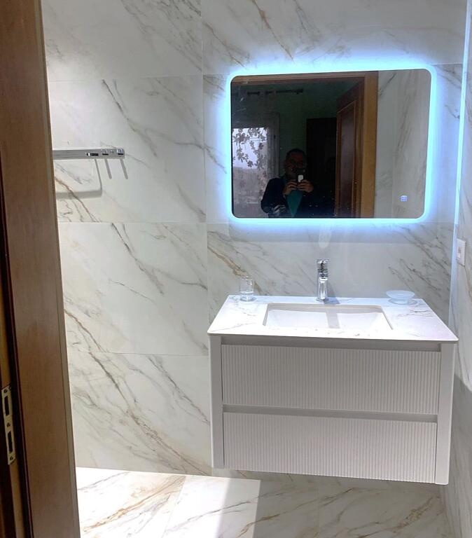 📌Jepet me qira apartament 1+1+ballkon 📍 ne Selite te vogel !