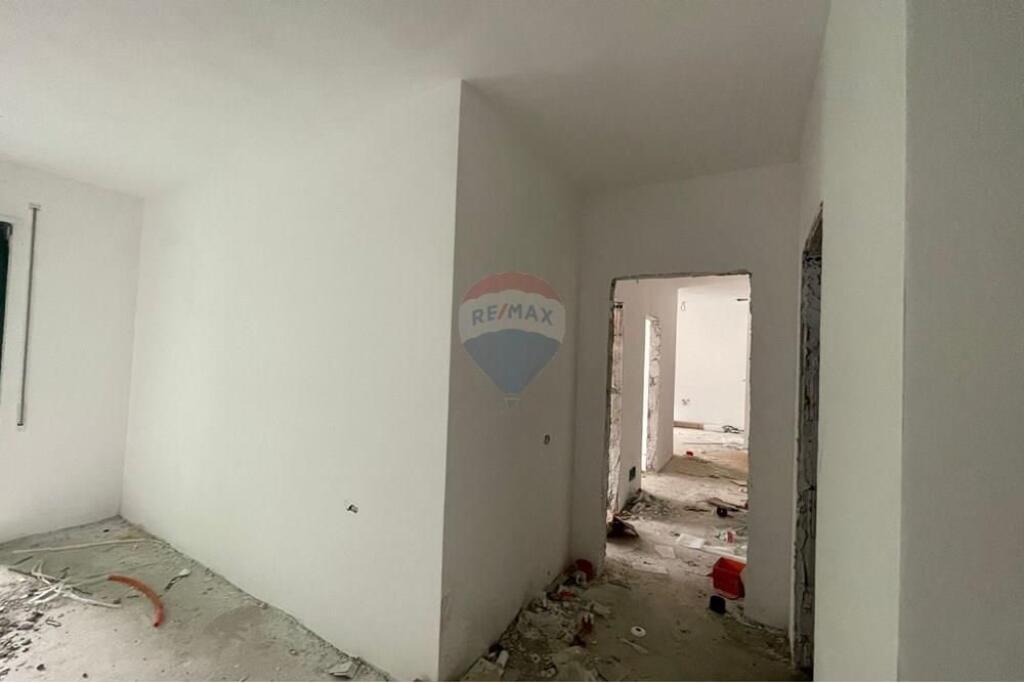 Apartment - For Sale - 5 Maji Street, Tirana