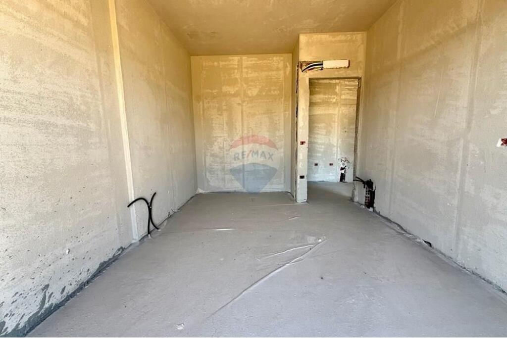 Apartament - Për Shitje - Mjull Bathore, Tiranë(ID: 530181070-327)