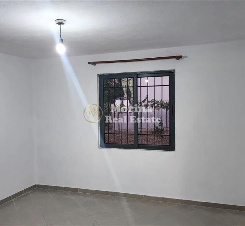 Qera , Hyrje Private, 2+1, Qytet Studenti 520 Euro/Muaj