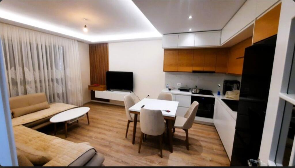 Vendesi in vendita Appartamento 1+1 arredato – Via Sali Butka