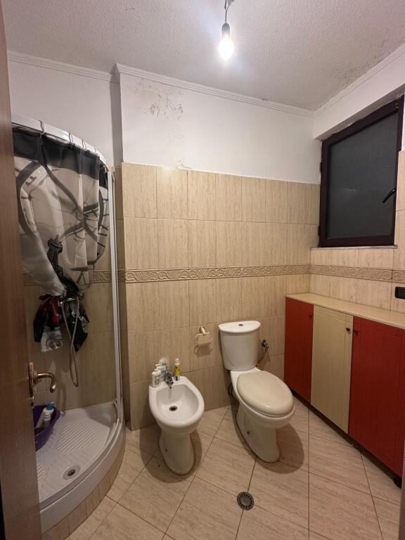 Qera, Apartament 2+1+2, Rruga Panorama, Tiranë.