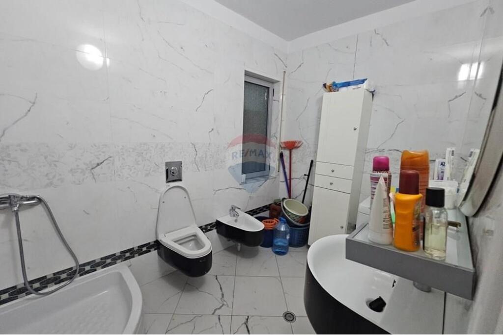 SHITET, APARTAMENT 2+1, DURRES ID: 530581007-87