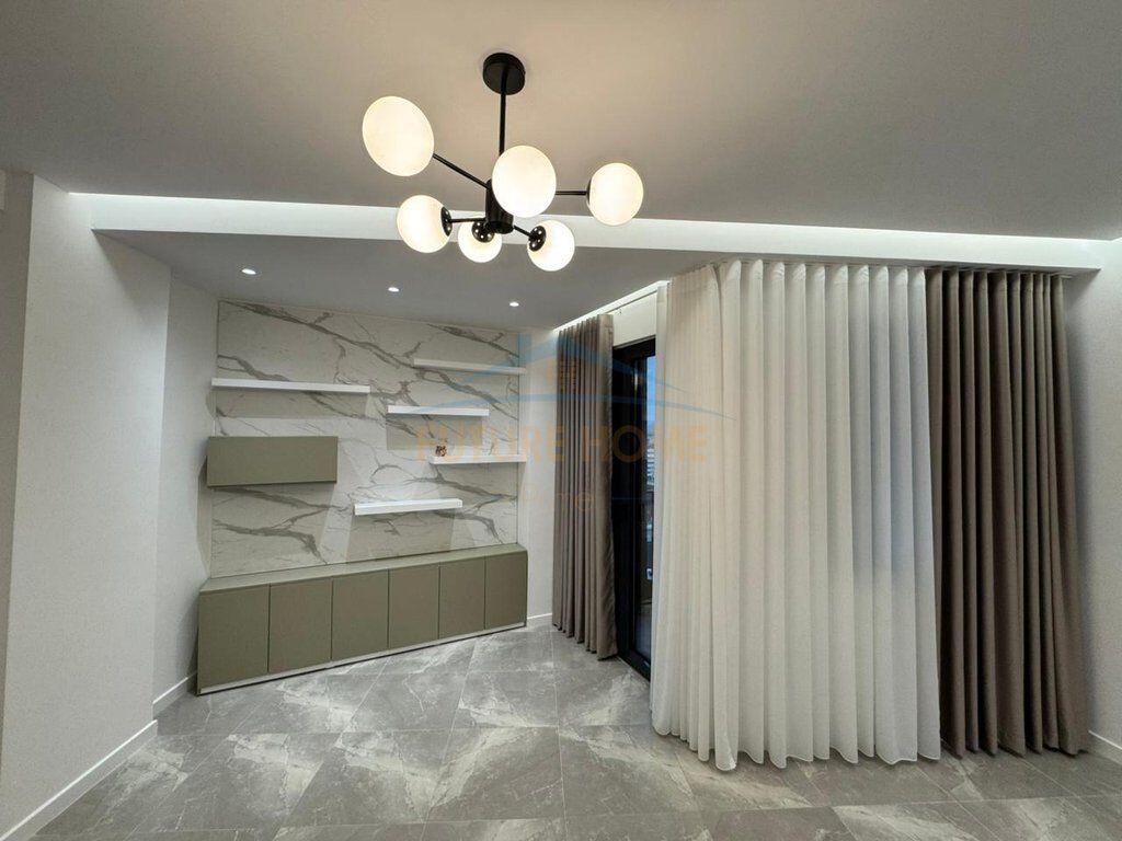 Qira , Apartament 2+1, Pazari i Ri, Tirane