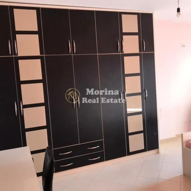 Qera apartamentin 2+1, pas Casa Italia, 420 Euro/Muaj