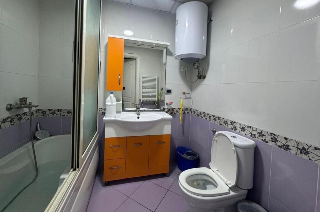 For rent 2+1+2 near Kmy, Yzberisht