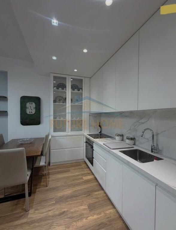 Shitet, Apartament 2+1 + Post Parkimi – Kompleksi Golden Park, pranë Spitalit Amerikan 3