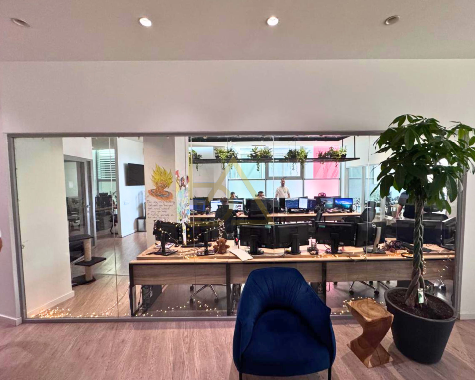 Shitet ambient biznesi në Astir