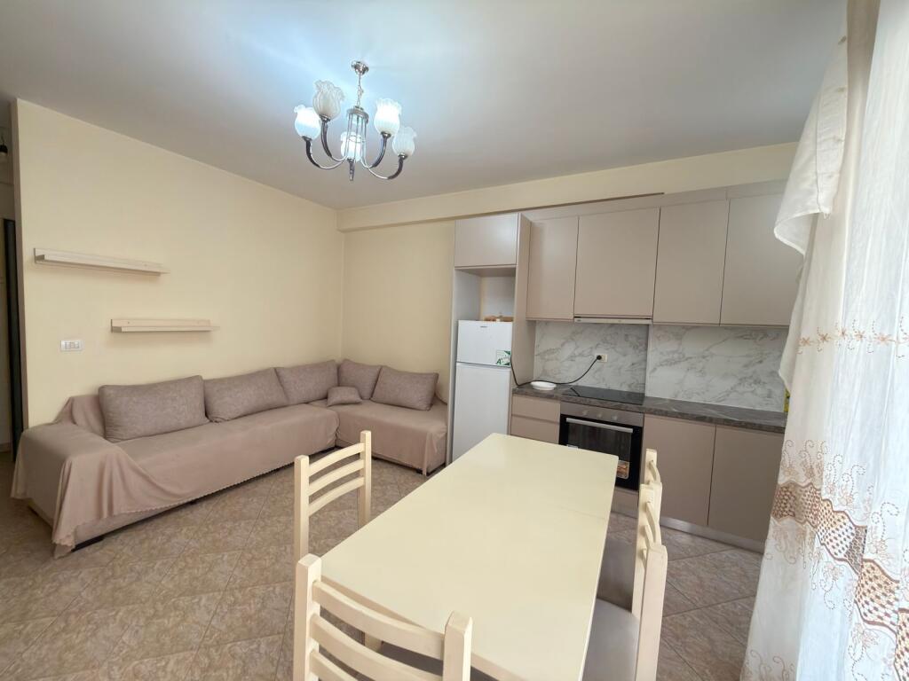 ‼️Jepet me qira apartament 2+1+2 në Astir, pranë Ozone‼️