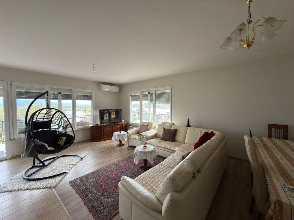 In vendita, Villa su 2 piani, Preze, Tirane